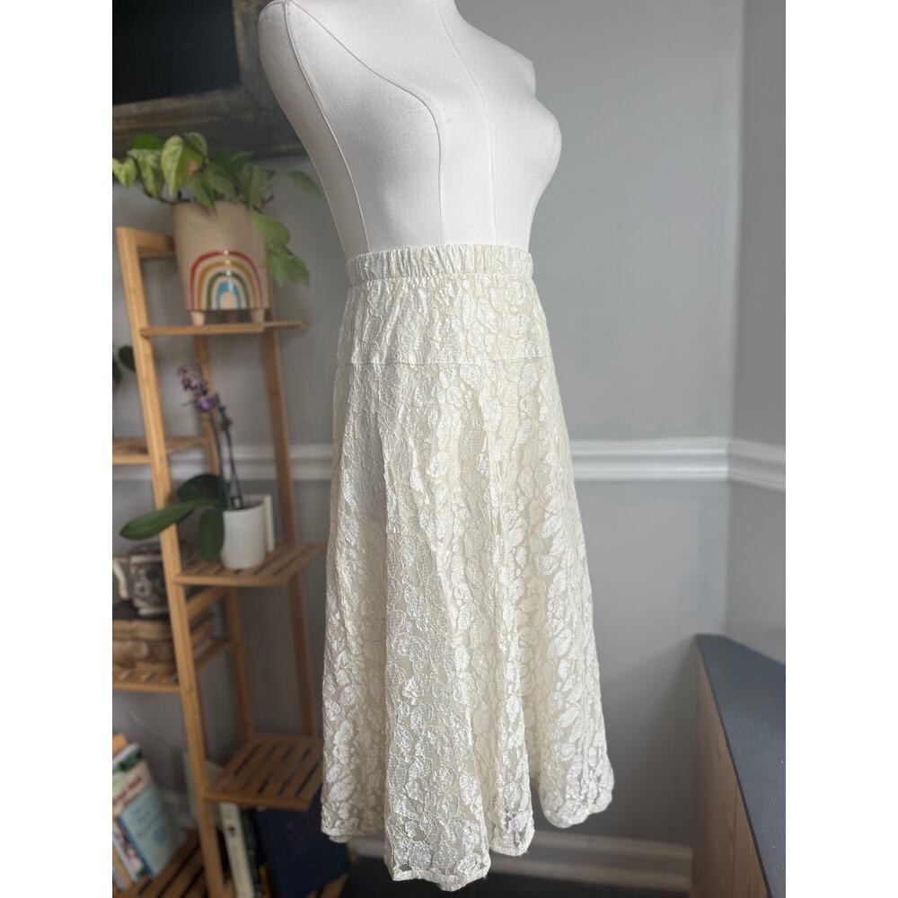 Vintage 90s Lace Skirt Knee Length White Gold Size Small - Picture 3 of 6